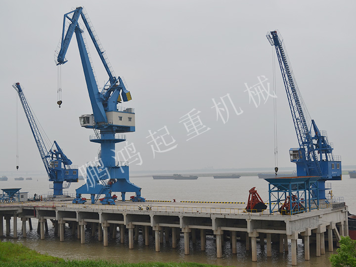 HGQ10t-25m、MQ25t-25m 碼頭起重機(jī)